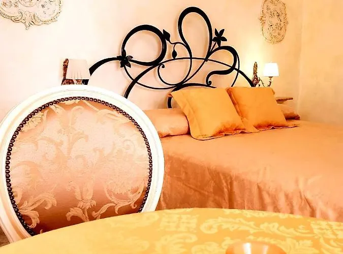 Hotel: Palazzo Castiglione Dimora Storica