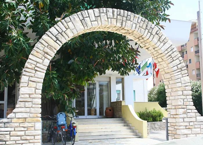 Joli Park Hotel - Caroli Hotels